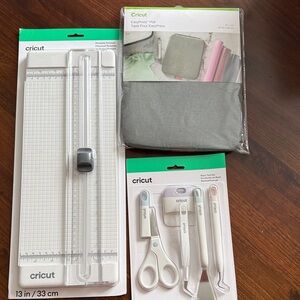 Cricut Craft Tool Bundle - new!
